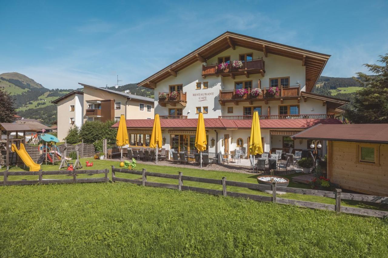 Loipenstubn Hotel Бриксен-им-Тале Екстериор снимка